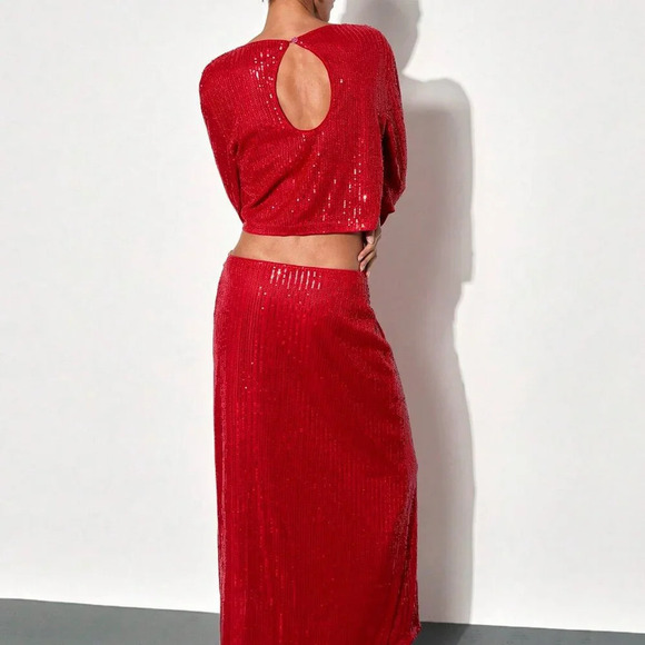 Red Party Women's Elegant Sparkling Sequin Side Slit Dress Set - Picture 3 of 6